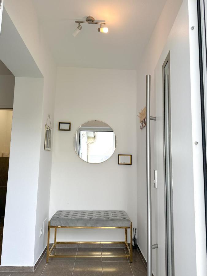Modernes Haus Naehe Parndorf Διαμέρισμα Bruck an der Leitha Εξωτερικό φωτογραφία